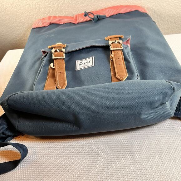 Herschel Little America Backpack - Dark Green - Picture 4 of 12